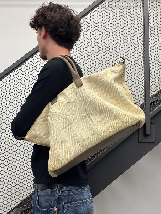 AW2009 Yves Saint Laurent Beige Canvas Handle Bag dHWmeYV 2