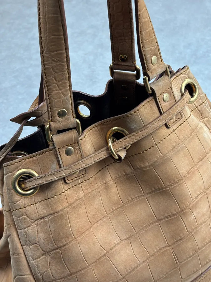 2000s Yves Saint Laurent Beige Crocodile Embossed Leather Bucket Bag nkANnvg 17