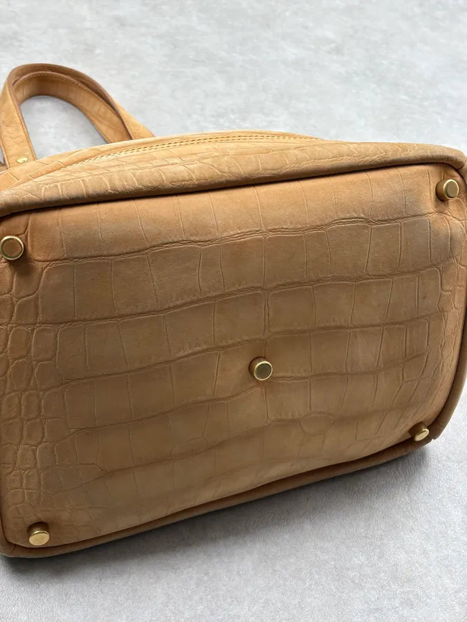 2000s Yves Saint Laurent Beige Crocodile Embossed Leather Bucket Bag nkANnvg 16