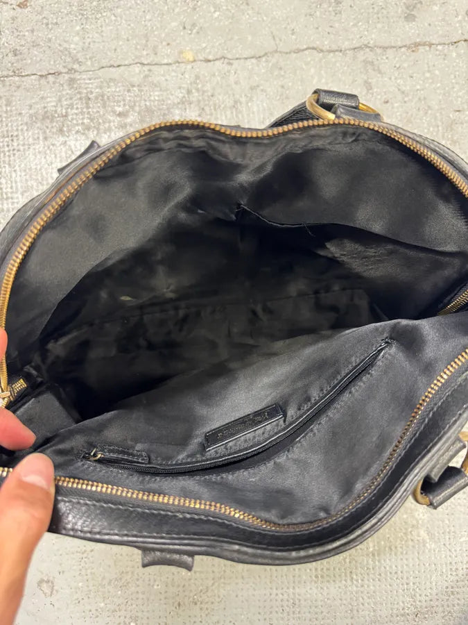 Yves Saint Laurent Black Leather Y Handle Bag hXRbBHQ 3