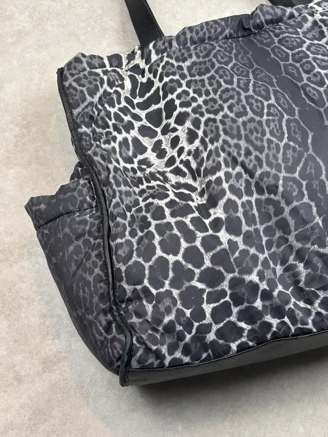 Yves Saint Laurent Black Nylon Leopard Print Tote Bag rTzyVOC 10
