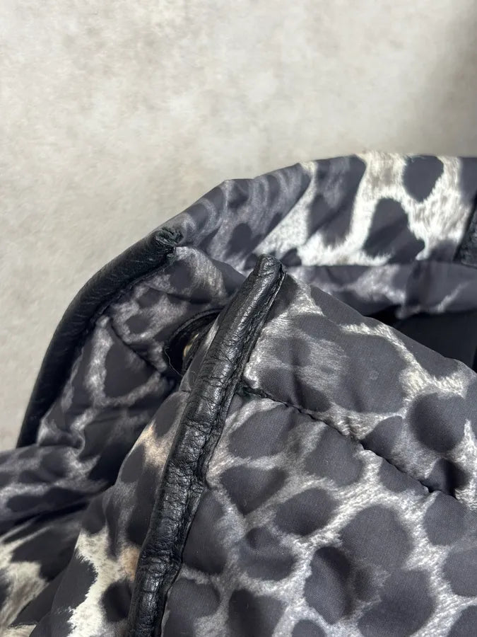 Yves Saint Laurent Black Nylon Leopard Print Tote Bag rTzyVOC 16