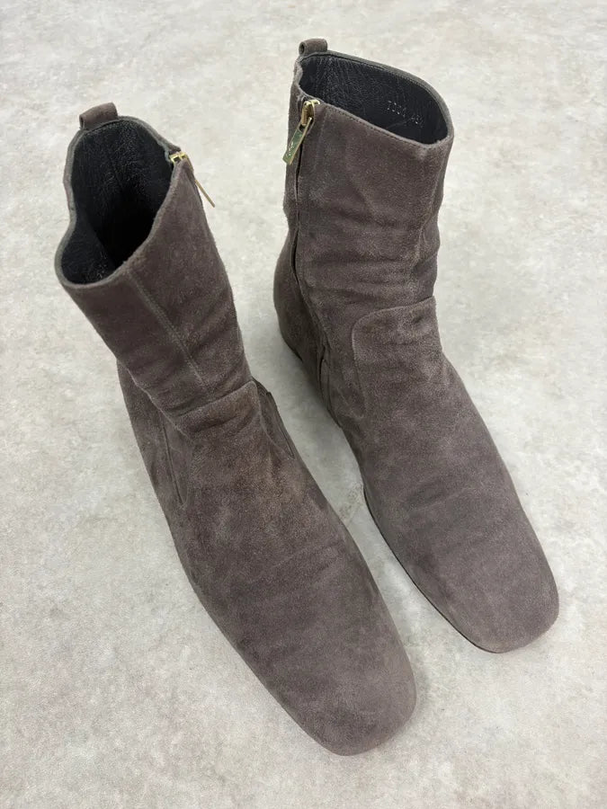 Yves Saint Laurent Grey Suede Ankle Boots aftmRra 5