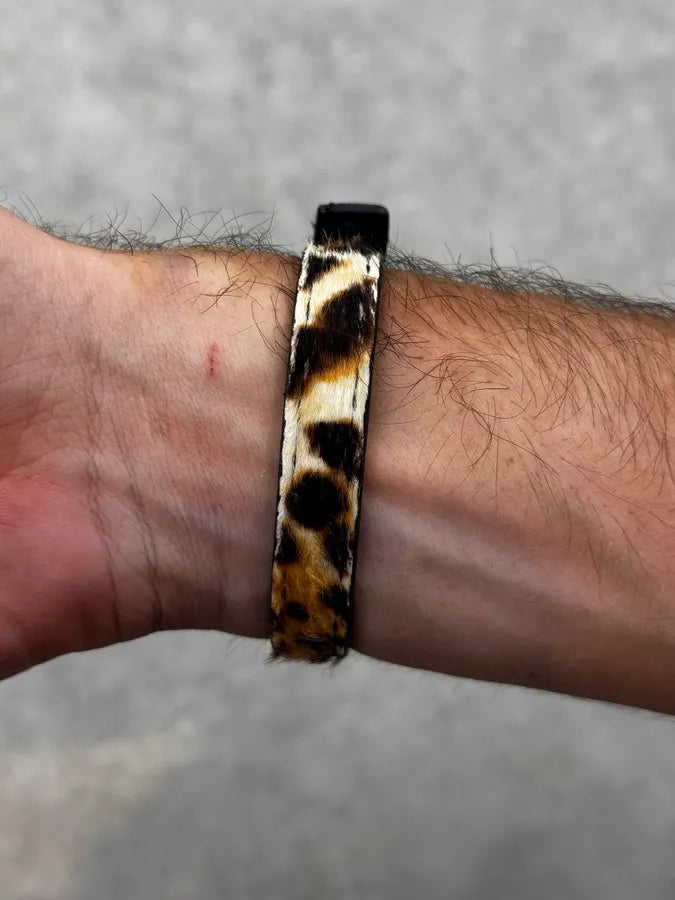 Yves Saint Laurent Leopard Pony Hair YSL Impact Logo Bracelet ueaAnhC 7