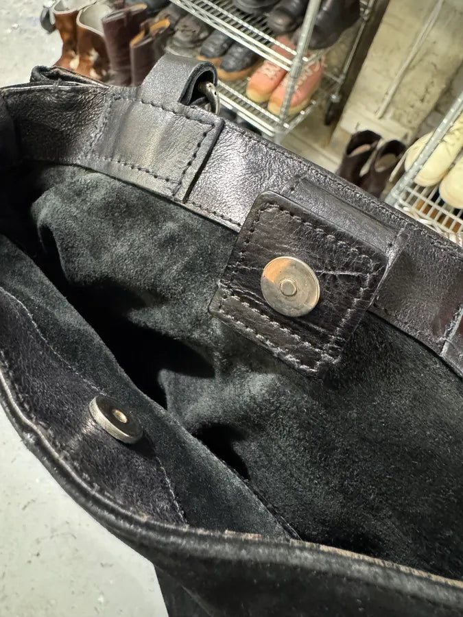 Yves Saint Laurent Mombasa Metal Horn Handle Black Suede Leather Shoulder Bag (OS) DZxaslW 16