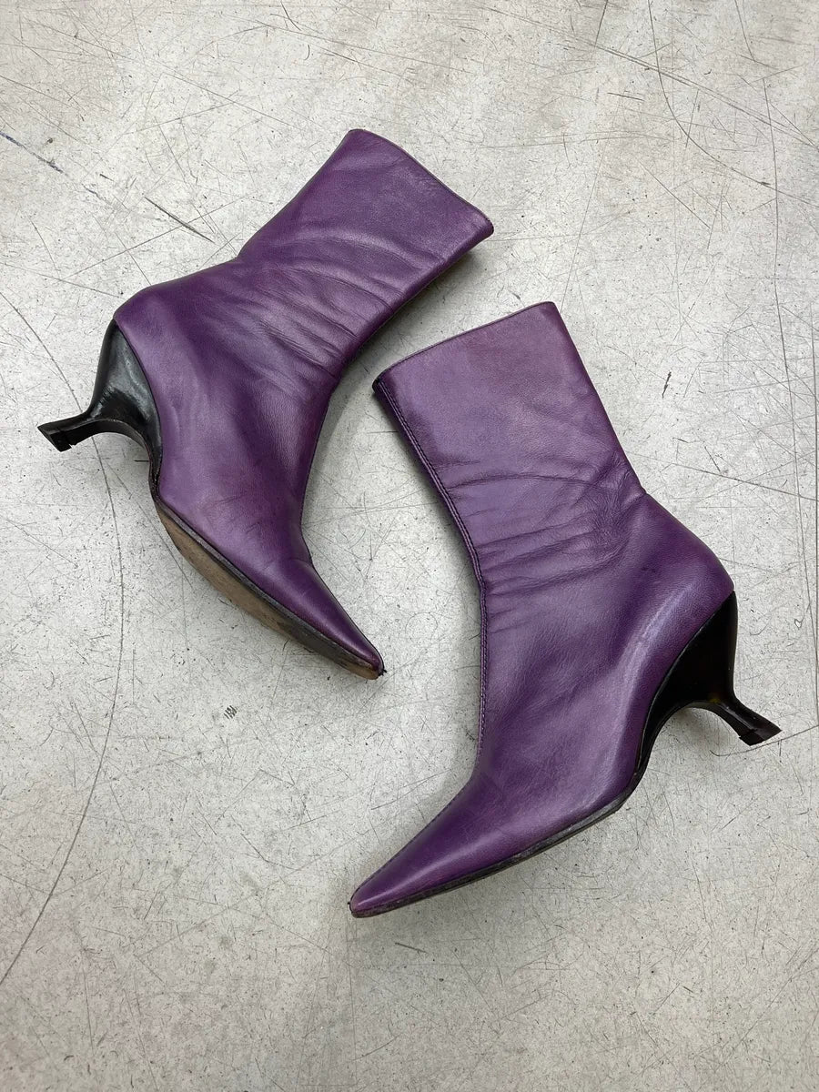 2000s Miu Miu Structural Purple Leather Ankle Boots Heels zIfNBRII 1