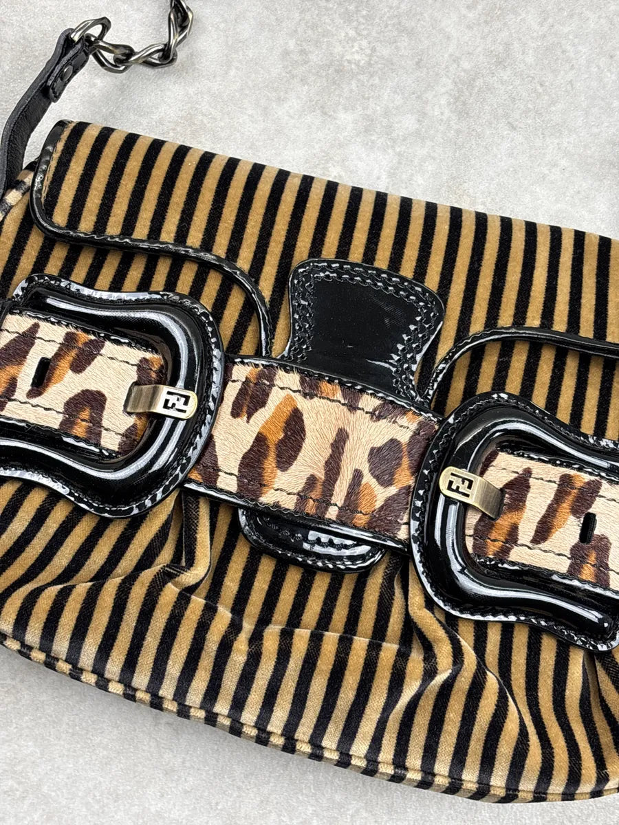 2000s Fendi Camel Velvet Leopard Pony Hair Buckle Striped Shoulder Bag zJXiPLvZ 9