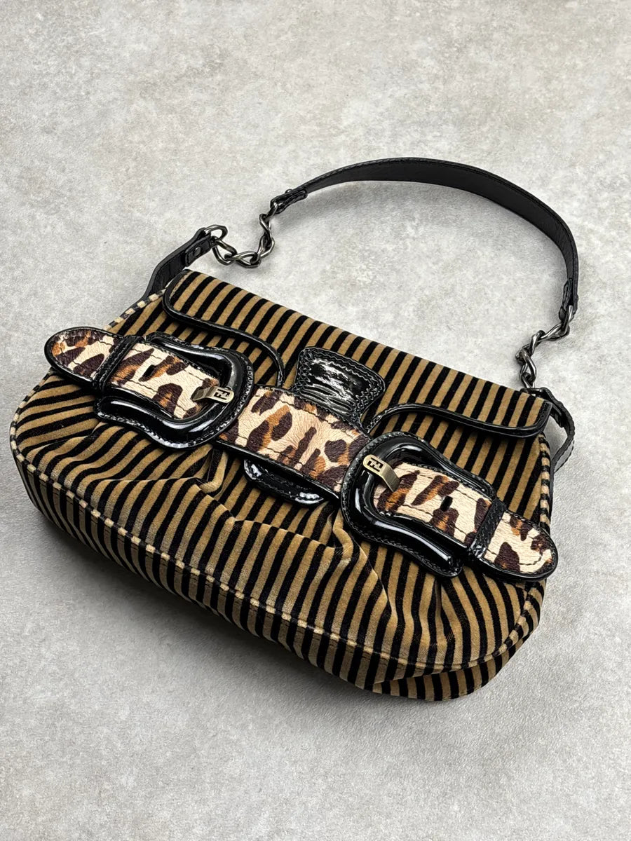 2000s Fendi Camel Velvet Leopard Pony Hair Buckle Striped Shoulder Bag zJXiPLvZ 4