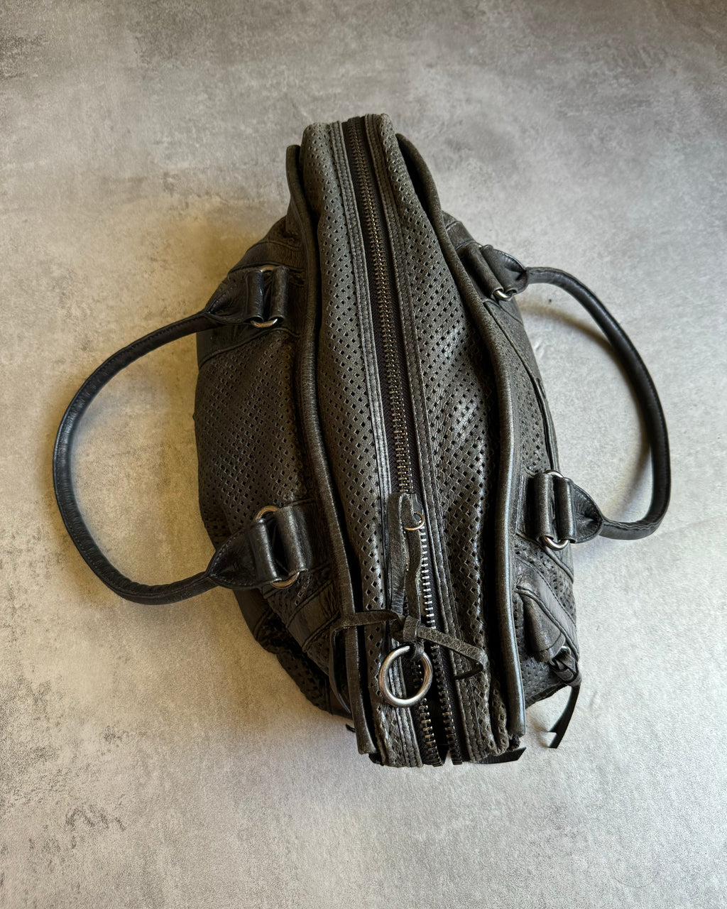 Issey Miyake Olive Archive Citizen Leather Bag  (OS) - 3