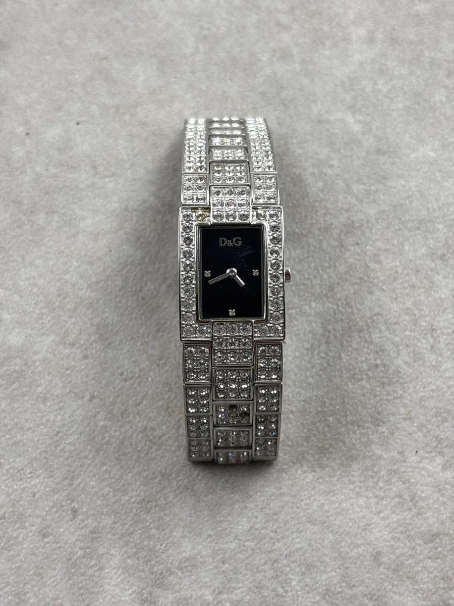Dolce & Gabbana Silver All-Over Embellished Bracelet Watch zrcaxizS 0