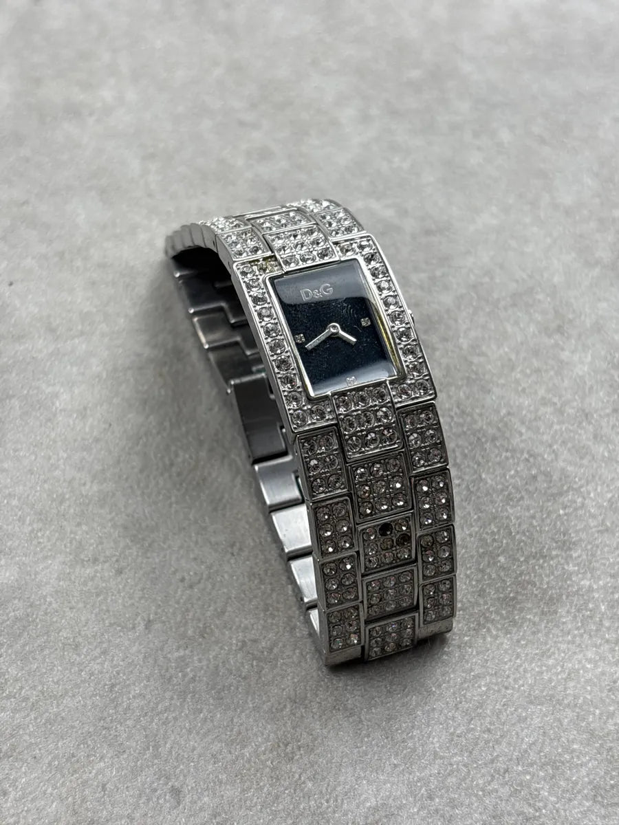 Dolce & Gabbana Silver All-Over Embellished Bracelet Watch zrcaxizS 3