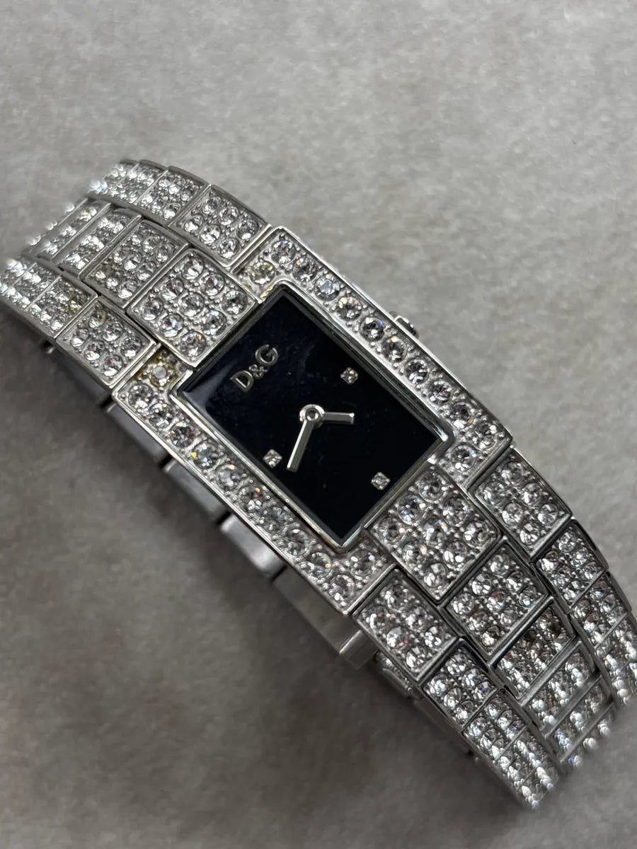 Dolce & Gabbana Silver All-Over Embellished Bracelet Watch zrcaxizS 6
