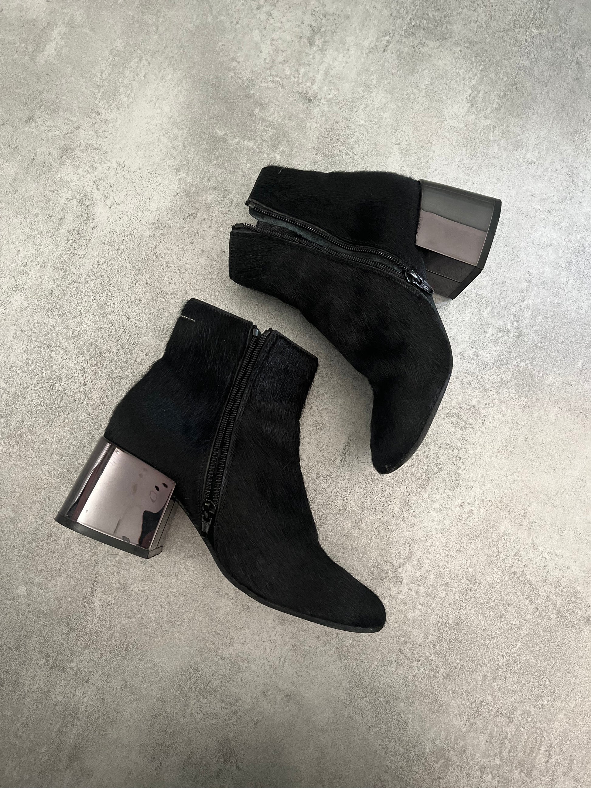 Maison Margiela MM6 Black Fur Boots 36eu us4 Dolce Vita Hub