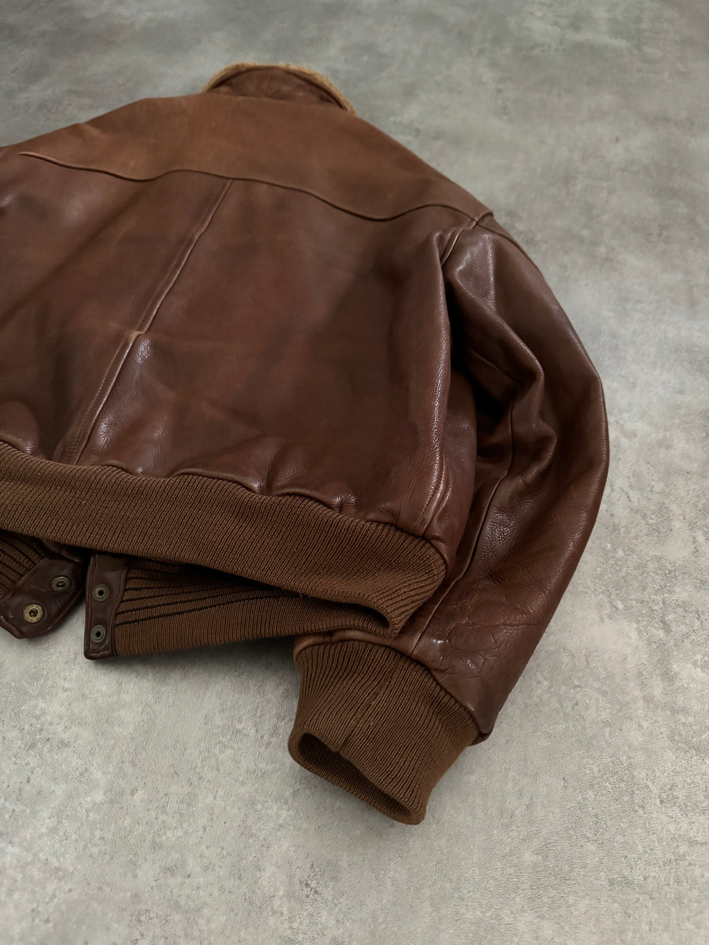 1980s Emporio Armani Aviator Brown Leather Bomber Jacket (L) - 4