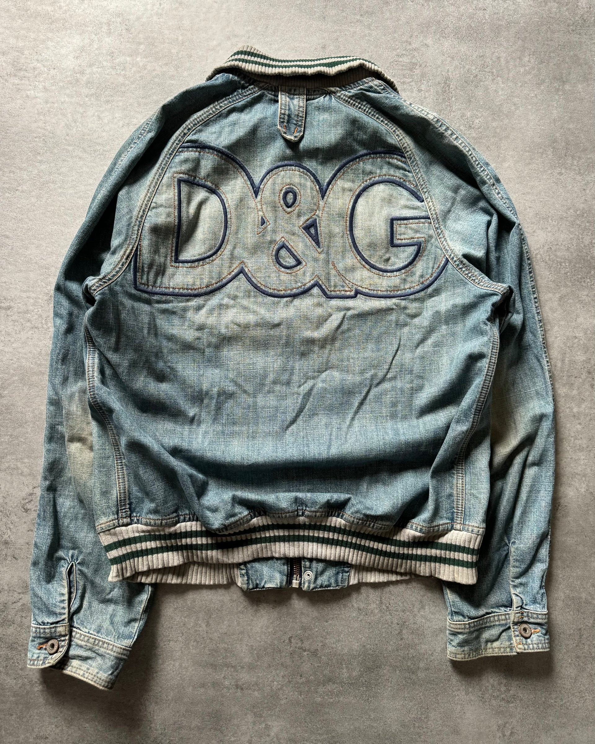 BDJLjT1-qtK0zDj-