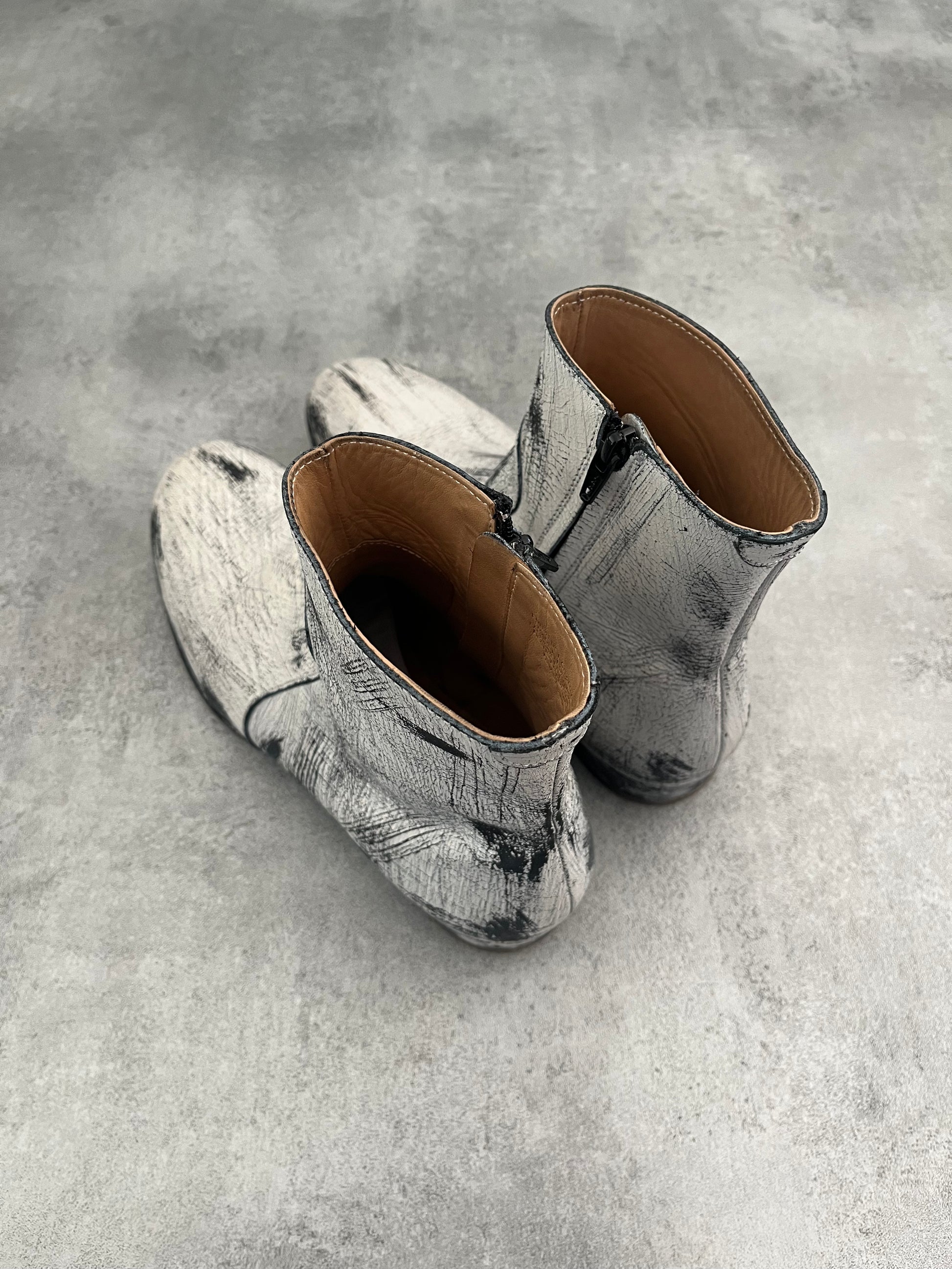 2012 Maison Margiela White HM Boots  (41) - 8