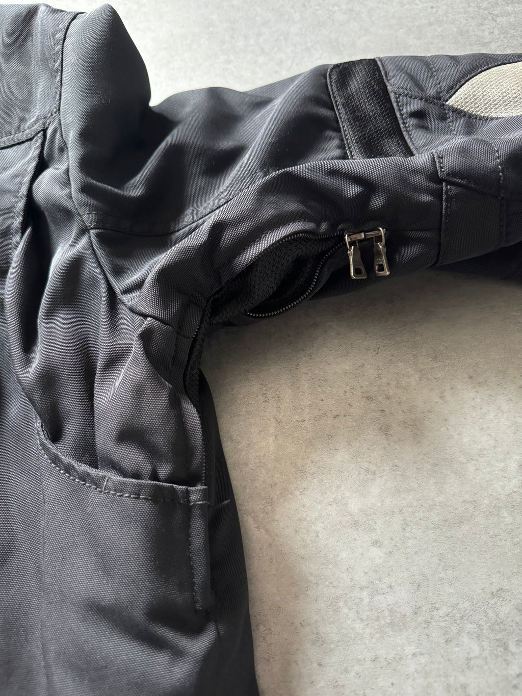 2000s Prada Sport Technical Modular Elbow Pad Padded Trench Jacket (L) - 4