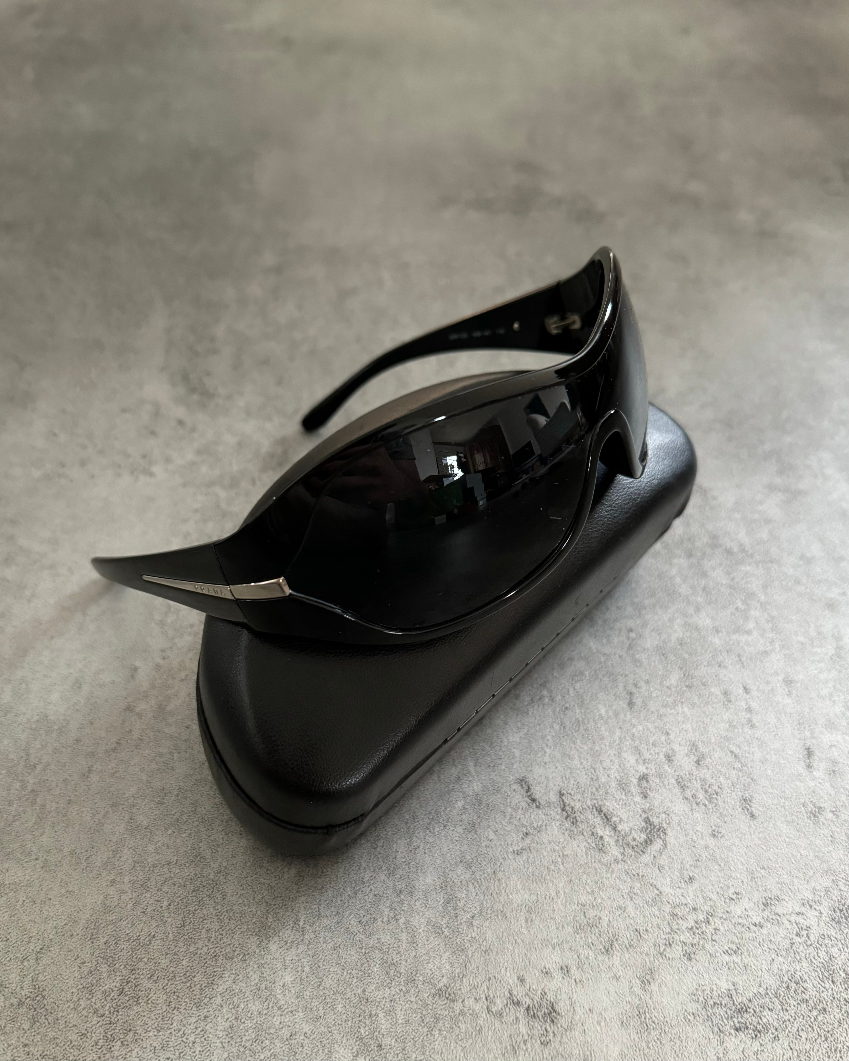2000s Prada Pure Black Sunglasses (OS) - 2