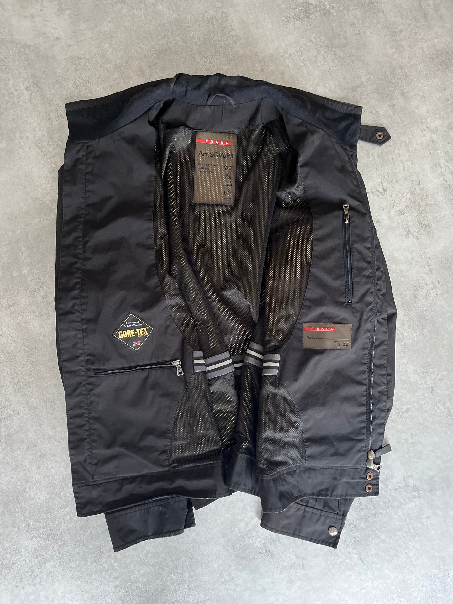 2000s' Prada Linea Rossa Light Black Technical Jacket (M/L) (M) - 4