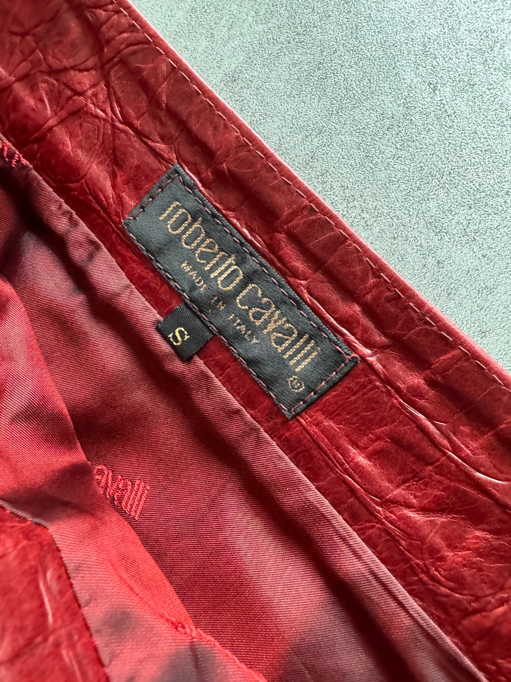 FW2000 Roberto Cavalli Crocodile Leather Red Skirt (S) - 5