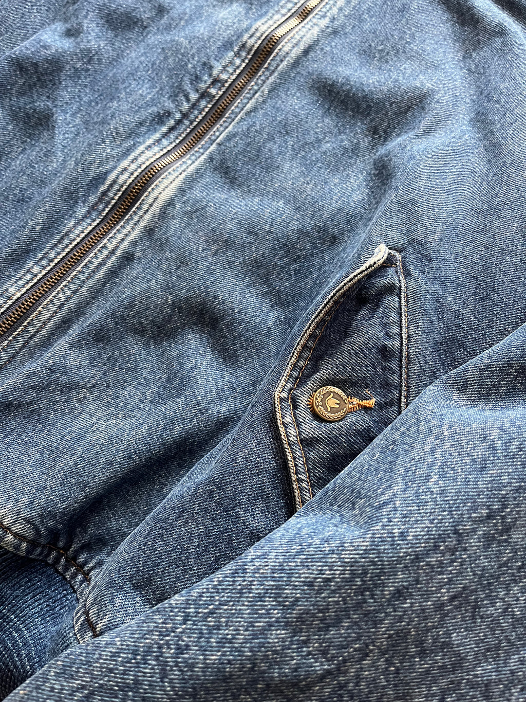 1990s Moschino Aero Relaxed Denim Bomber Jacket (M) - 9