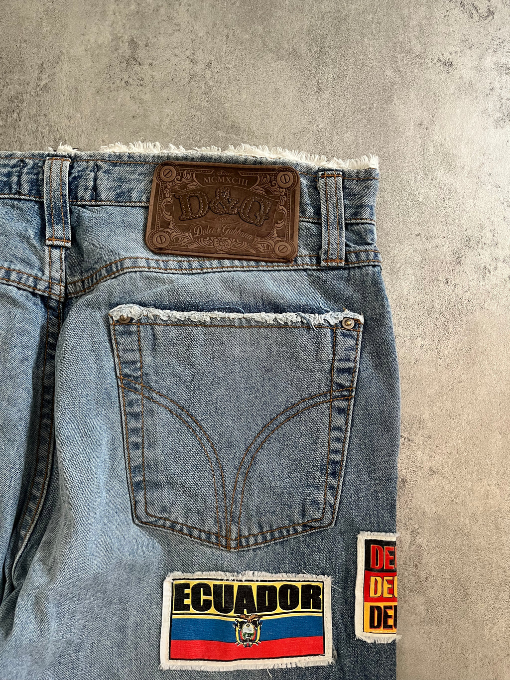 AW2004 Dolce & Gabbana Cosmopolite Flag Jeans  (L) - 3