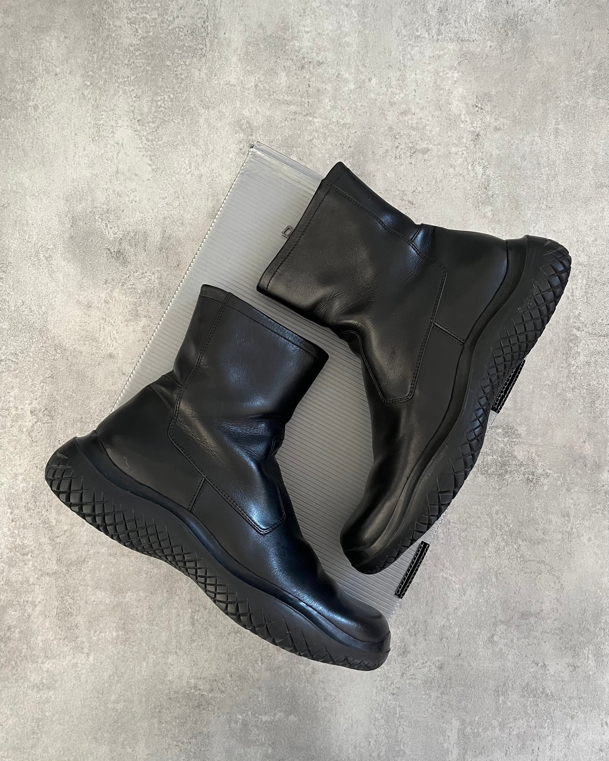 FW1999 Prada Ankle Vibram Leather Boots (40.5eu/us7.5) (40.5) - 1