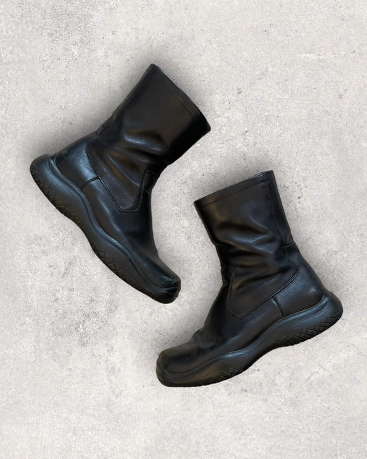 FW99 Prada Leather Ankle Zipped Boots (41/42)