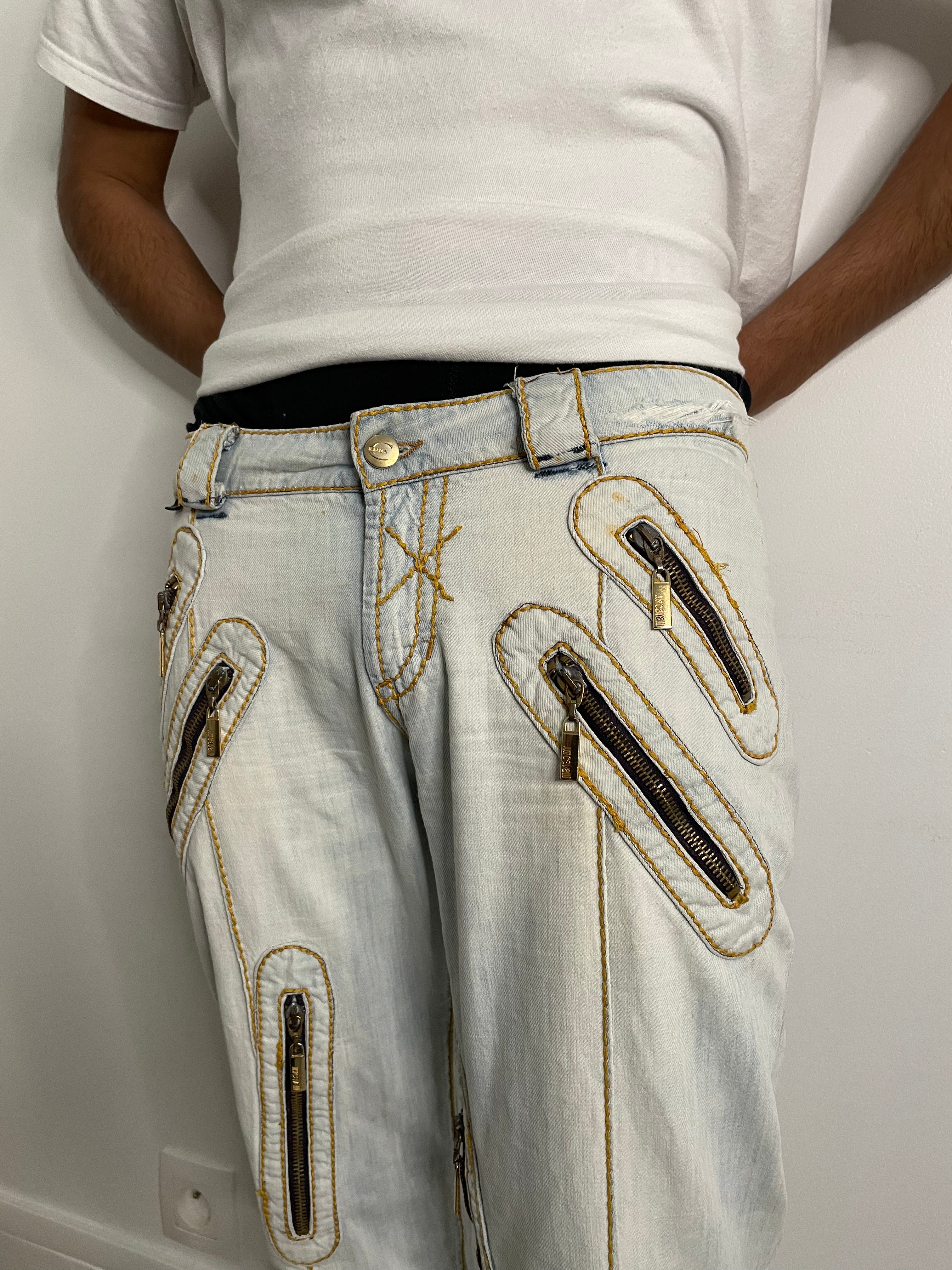 ジャスト カヴァリ バイカー ホワイト ジーンズ