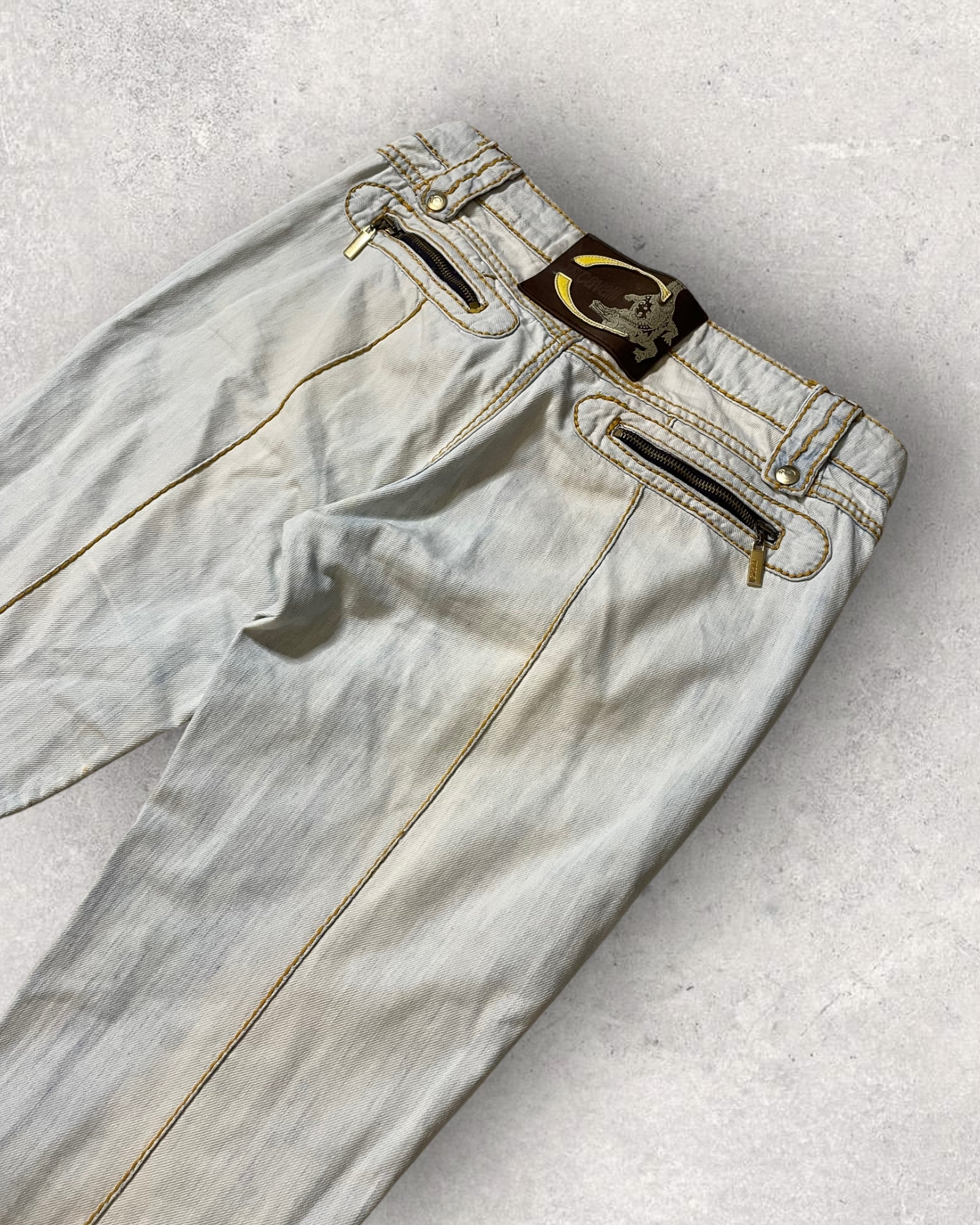 ジャスト カヴァリ バイカー ホワイト ジーンズ