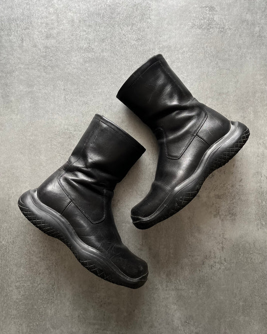 AW1999 Prada Vibram Ankle Leather Boots (40) - 1