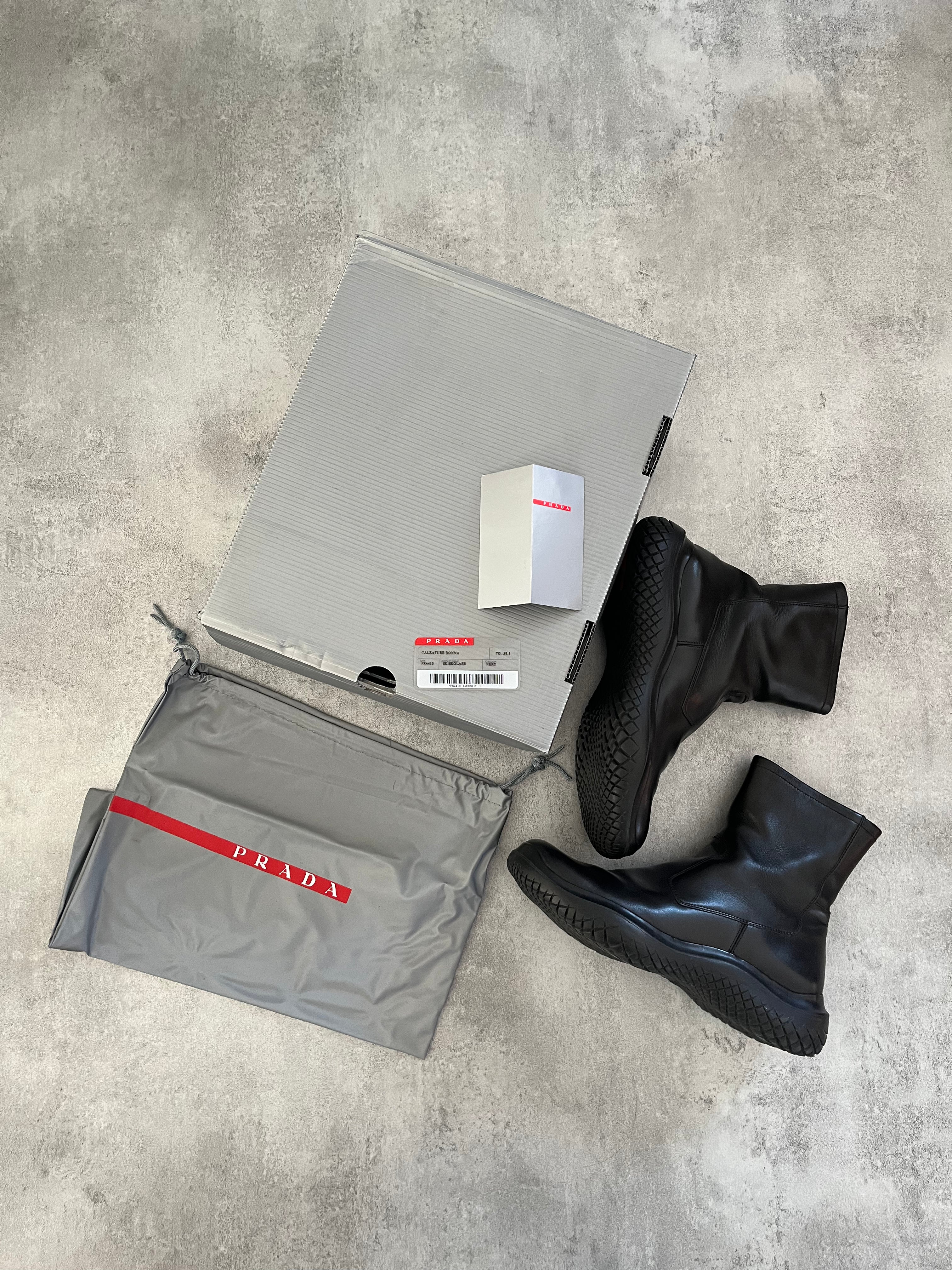 FW1999 Prada Ankle Vibram Leather Boots (40.5eu/us7.5) (40.5) - 2