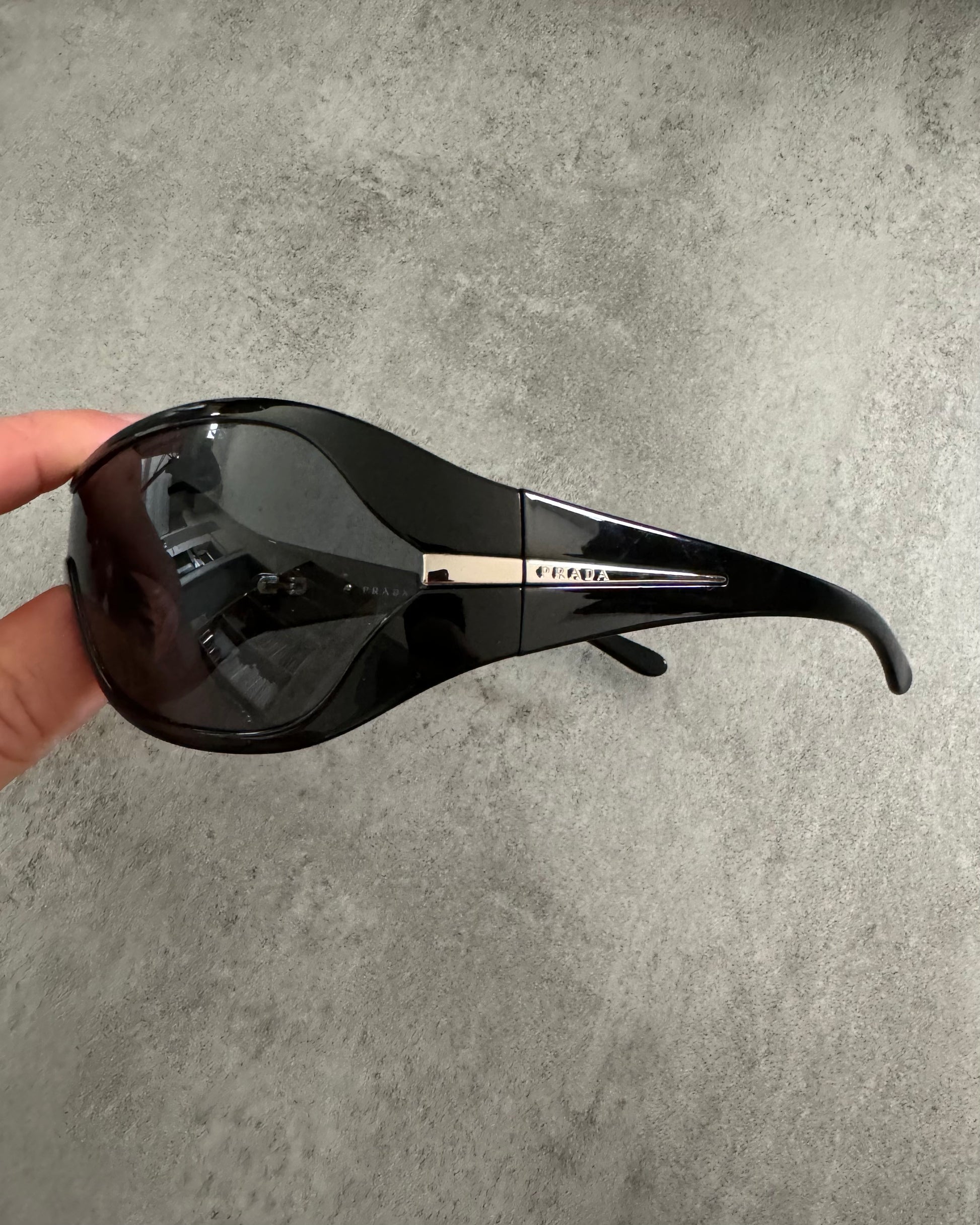 2000s Prada Pure Black Sunglasses (OS) - 4