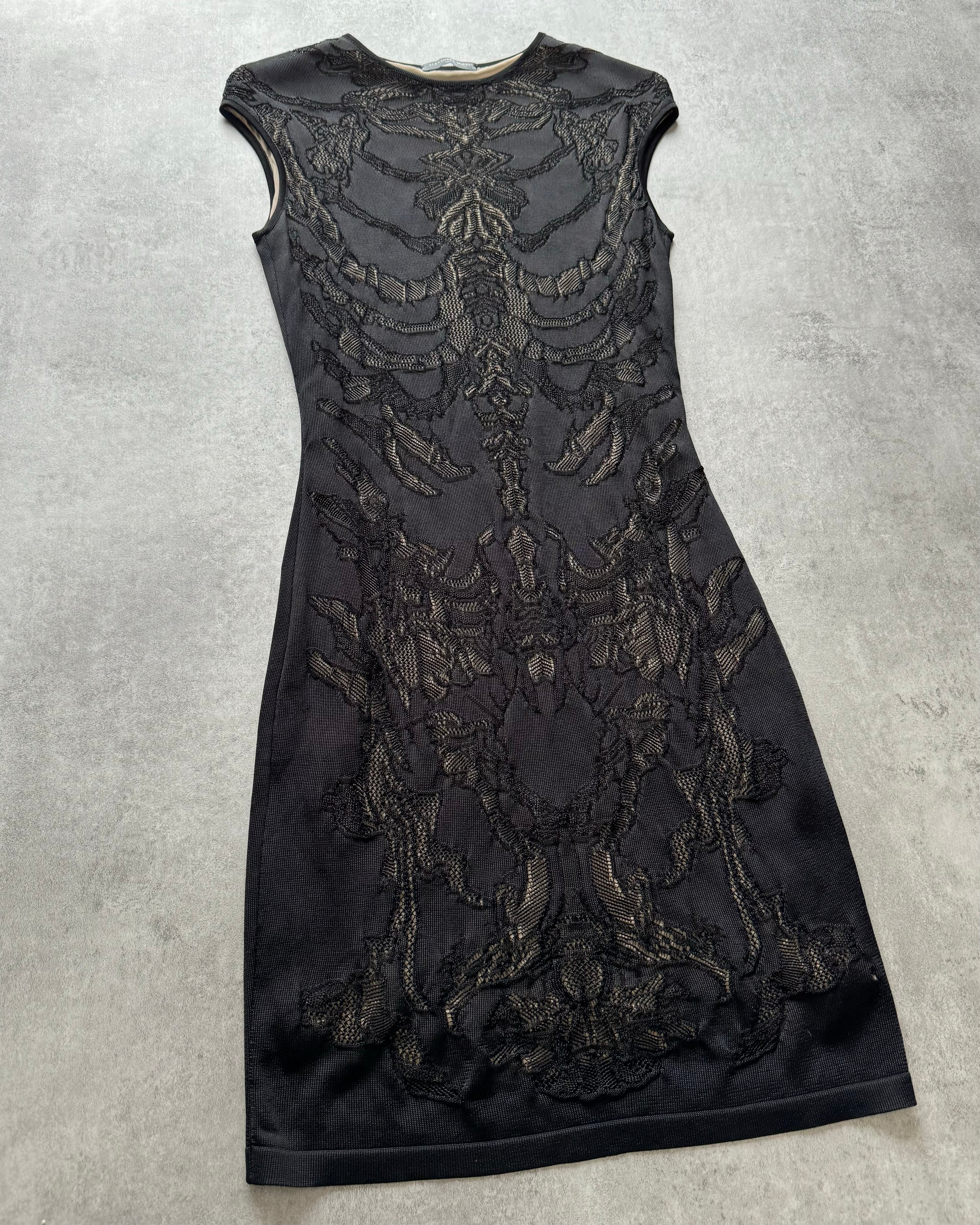 Alexander Macqueen Skeleton Engineered Lace Knee-Length (S) - 6