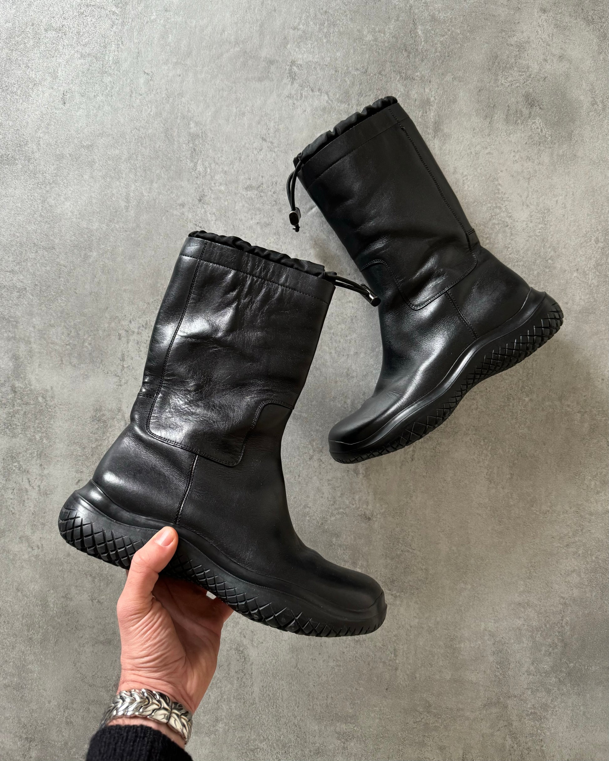 AW1999 Prada Vibram Ankle Leather Boots  (40,5) - 2